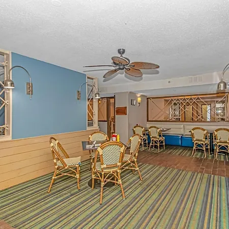 Landmark Resort Double Suite Unit 920 - Sleeps 4!
